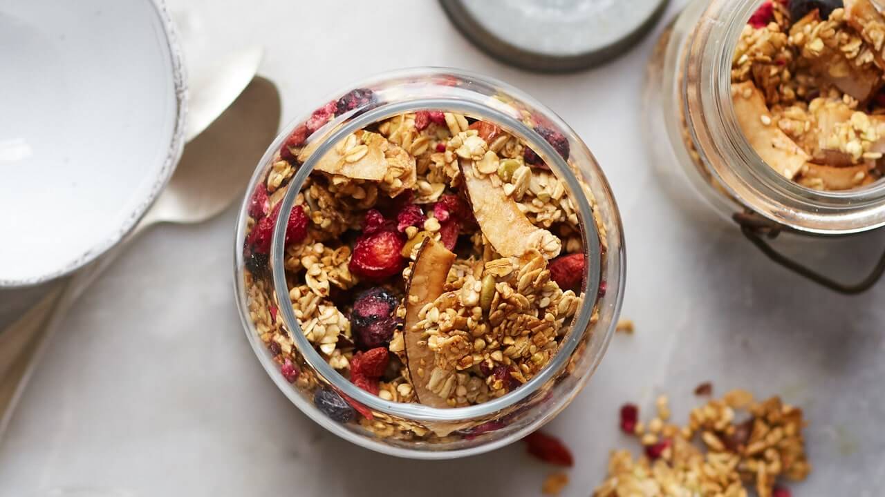 Granola Tarifi Nasıl Yapılır? Diyetio