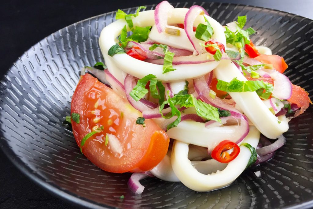 R00297 Vietnamese Squid Salad 2