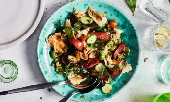 Armutlu Izgara Patlıcan Salatası Tarifi Nasıl Yapılır
