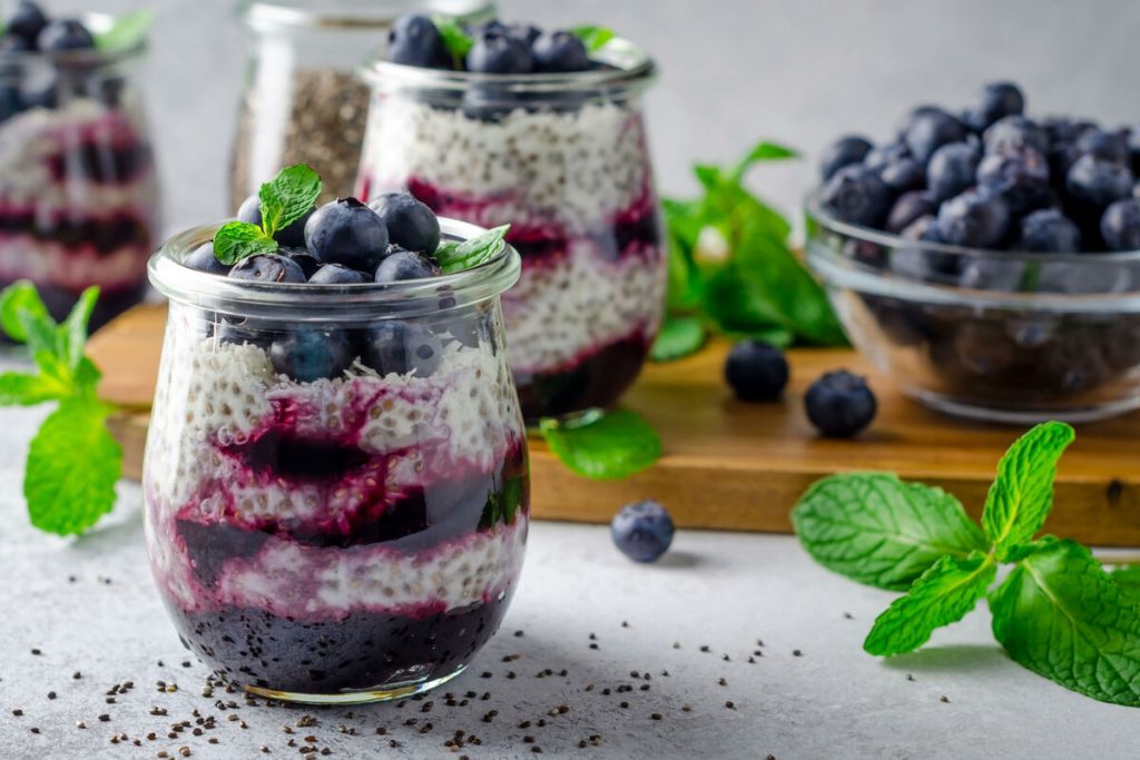 chia tohumlu yaban mersinli puding